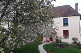 Charming house restored with more than 20 rooms