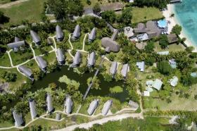 For sale the luxury complex hotel The Lapita - Huahine island