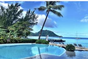 For sale the luxury complex hotel The Lapita - Huahine island
