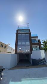 Luxurious modern villa in the heart of Protaras