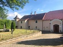 House for sale 400 m2 with a land plot of 3122 m2