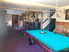 House for sale 400 m2 with a land plot of 3122 m2