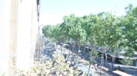 Well preserved 130 m2 apartment for sale with views of Ramblas