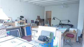 Well preserved 130 m2 apartment for sale with views of Ramblas