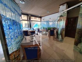 Refined restaurant for sale in Moraira Costa Blanca