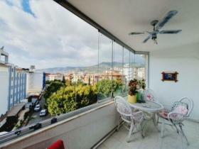 Comfortable and clean apartment in excellent condition and furnished