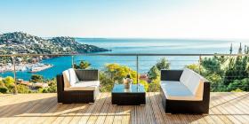 Magnificent renovated villa with panoramic views over the Bay of Cannes