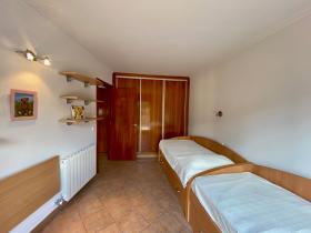 Exclusive housing in Canilo