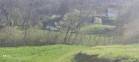 For sale large land and family farmhouse - opportunities for investor