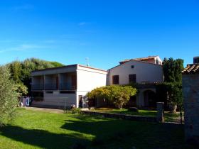 Property with several houses on land of 5680 m2 at Pampelonne beach - investor opportunity