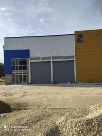 For sale a commercial warehouse next to a free zone