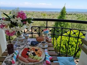 Villa for private lifestyle with marvelous view of the sea and Mount Olympus