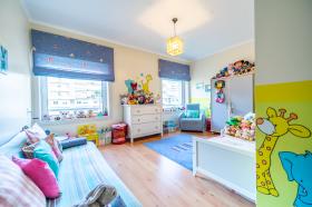 For sale luxury apartment as new near the Tejo River