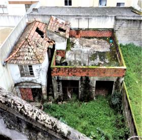Four-story building in the center of Mangualde - investment opportunity
