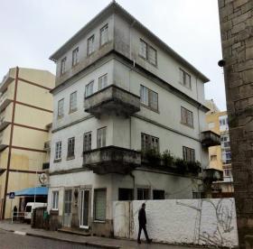 Four-story building in the center of Mangualde - investment opportunity