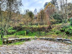 Farm 25000 m2 of land overlooking the Tâmeg river