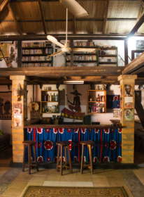 Small hotel for sale or rent in Senegal Beach