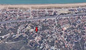 Residential plot with unobstructed views of the sea