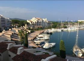 Apartment with panoramic view of Marina 3 km from Saint Tropez