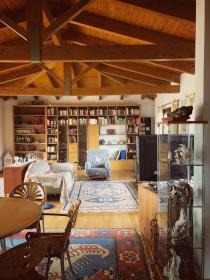 Detached house for sale on the Athens Riviera