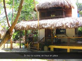 4 cottages for sale with its own lake, near the sea