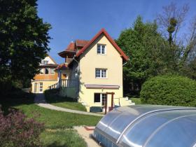 House with adjoining pension building