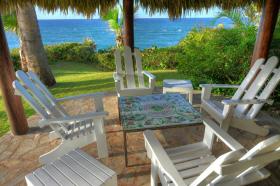 Oceanfront villa Shangri La