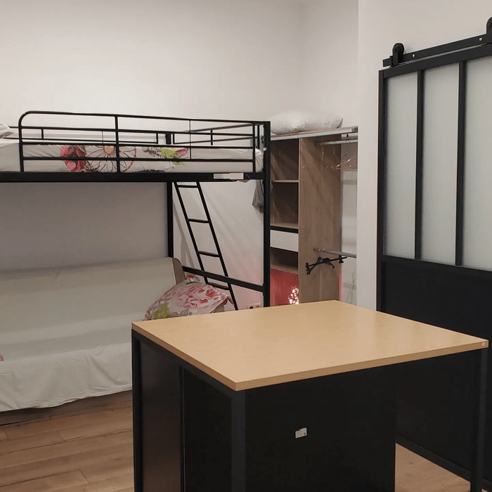 Pretty studio in the heart of Marseille in the old port