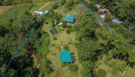 Property in a lush rainforest and surrounded by breathtaking mountains