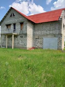 For sale well located house