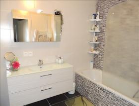 Apartment in the city center with views of Mont Blanc