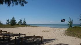 Beach lodge for sale - home on the beach