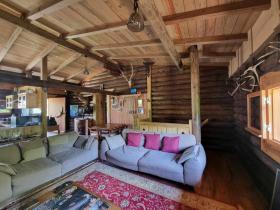 Unique log cabin for sale in Farino