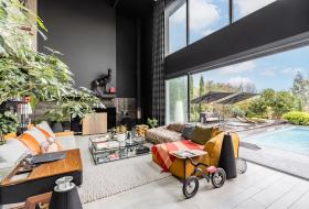Exceptional designer house with high-end amenities and panoramic views