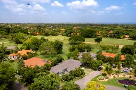 Resale of 4 bedroom villa 155 with golf view