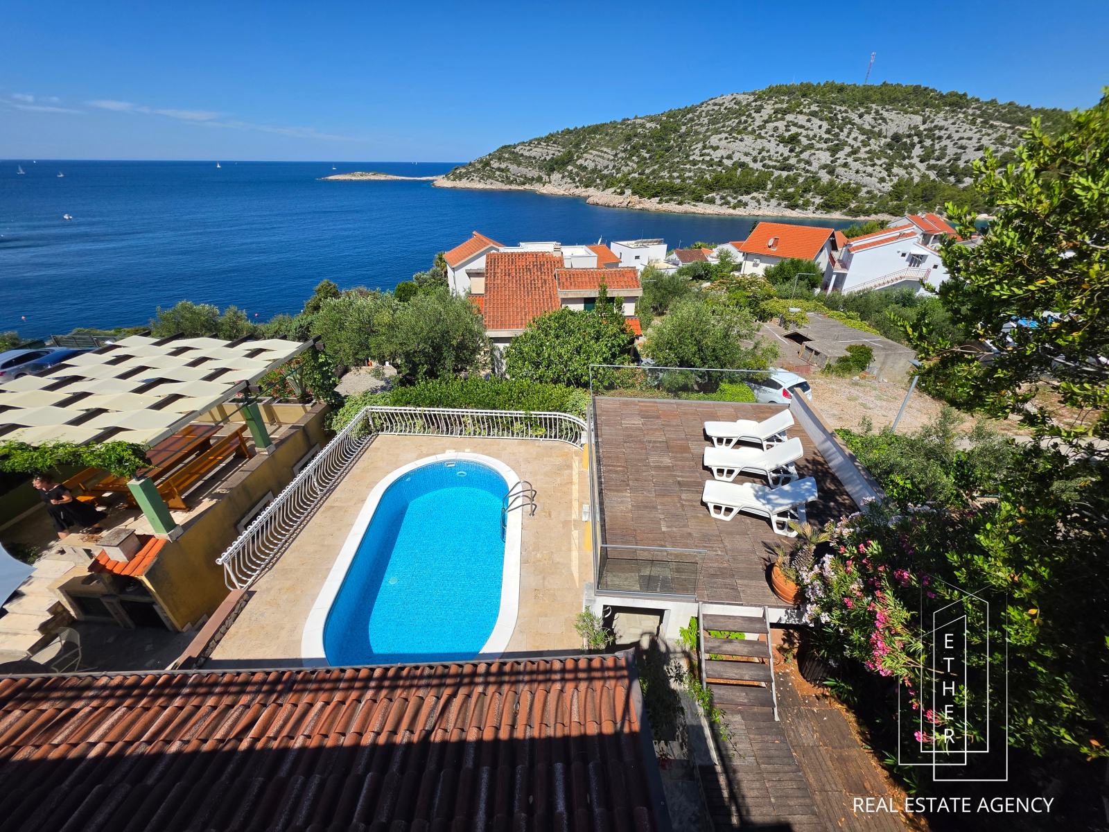 House with sea view and pool - Long term rental