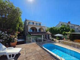 House with sea view and pool - Long term rental