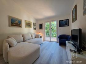 House with sea view and pool - Long term rental