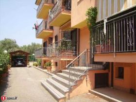 For sale apartment in gated community - mint condition
