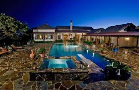 Magnificent modern complex in the old Spanish style on 32.4 hectares