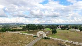 Magnificent modern complex in the old Spanish style on 32.4 hectares