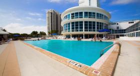 Restaurant with ocean view for sale
