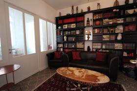 Rental yield building in Territet-Montreux with extension project