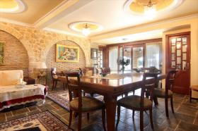 Luxury Villa with see view and pool