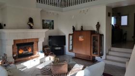 Quality designer house for sale halfway between Paris and Strasbourg 