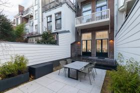 For Rent, Fully furnished 1-bedroom luxury apartment in Amsterdam City Center