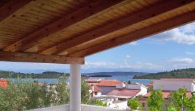 Villa consists 2 apartments on the Island of Pasman