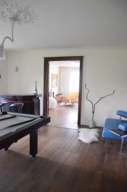 Beautiful old home, decoration and designer furniture, park