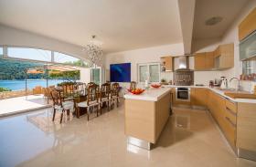 Waterfront Villa Dubrovnik Riviera for sale by Owner