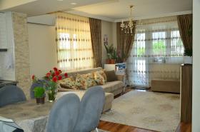 Urgently furnished apartment for sale in Antalya in Lara